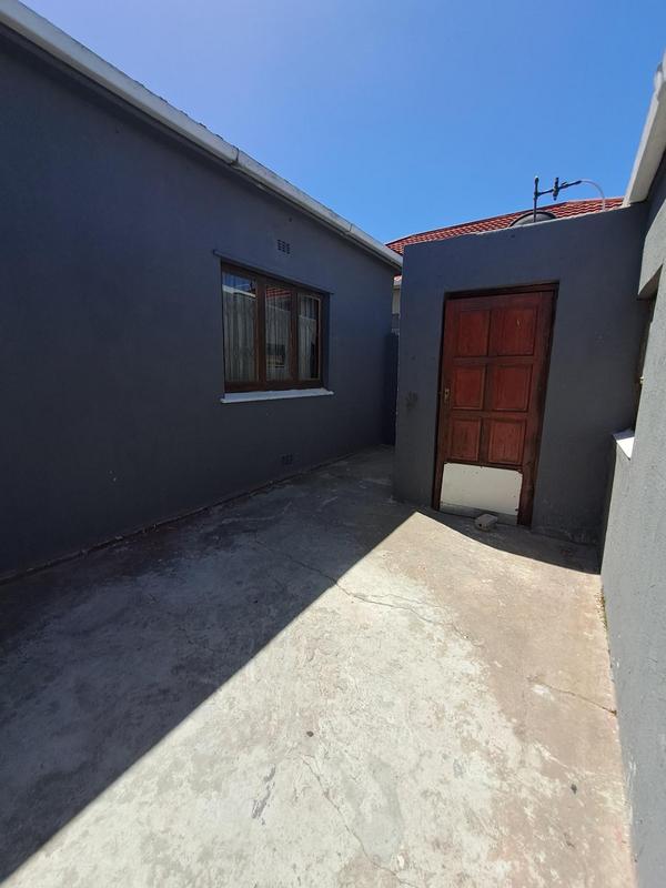 2 Bedroom Property for Sale in Brooklyn Western Cape